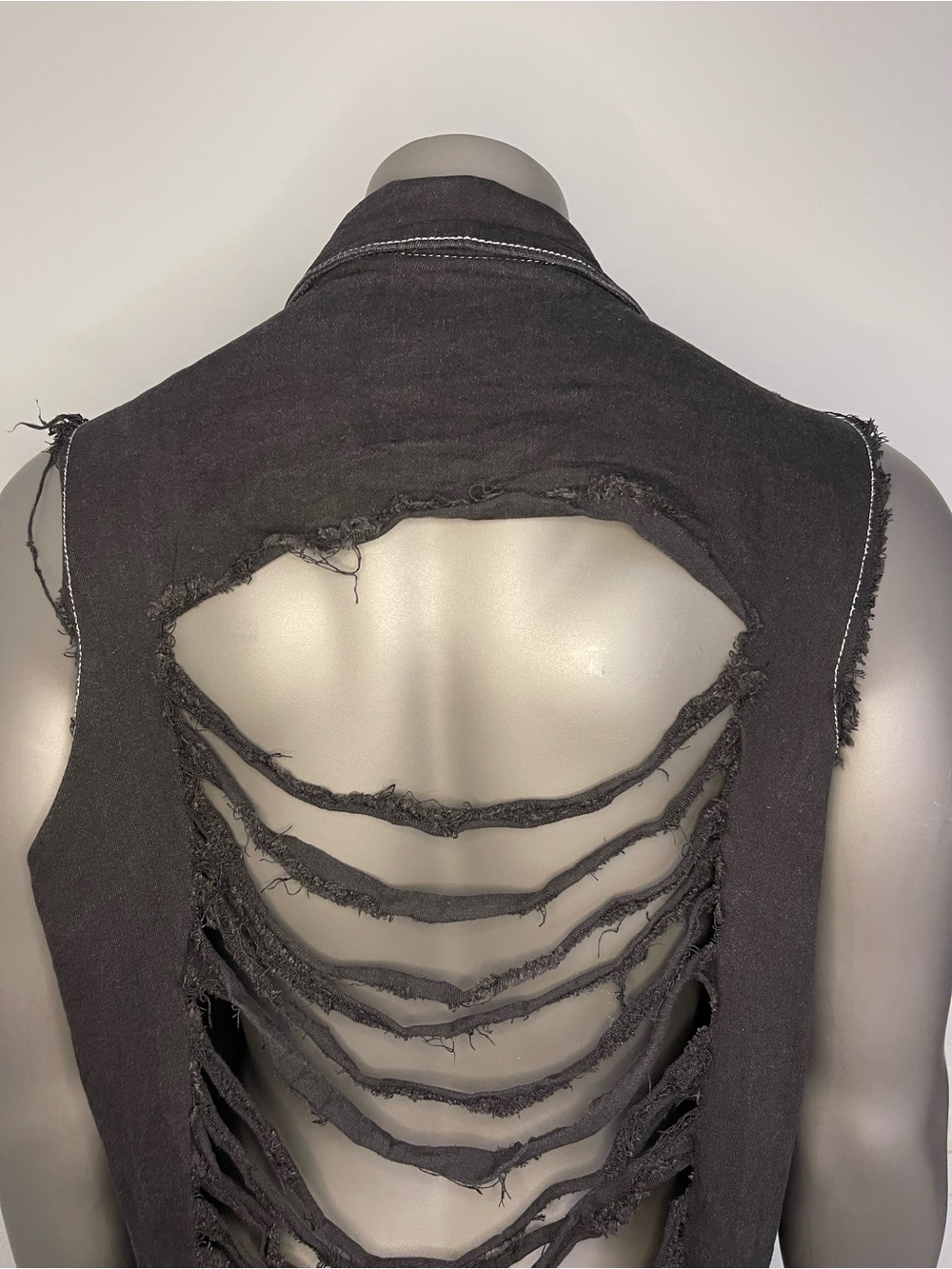 Ashley Stewart Jeans Duster Vest 14/16 Black Distressed Denim Button Down - Picture 13 of 13